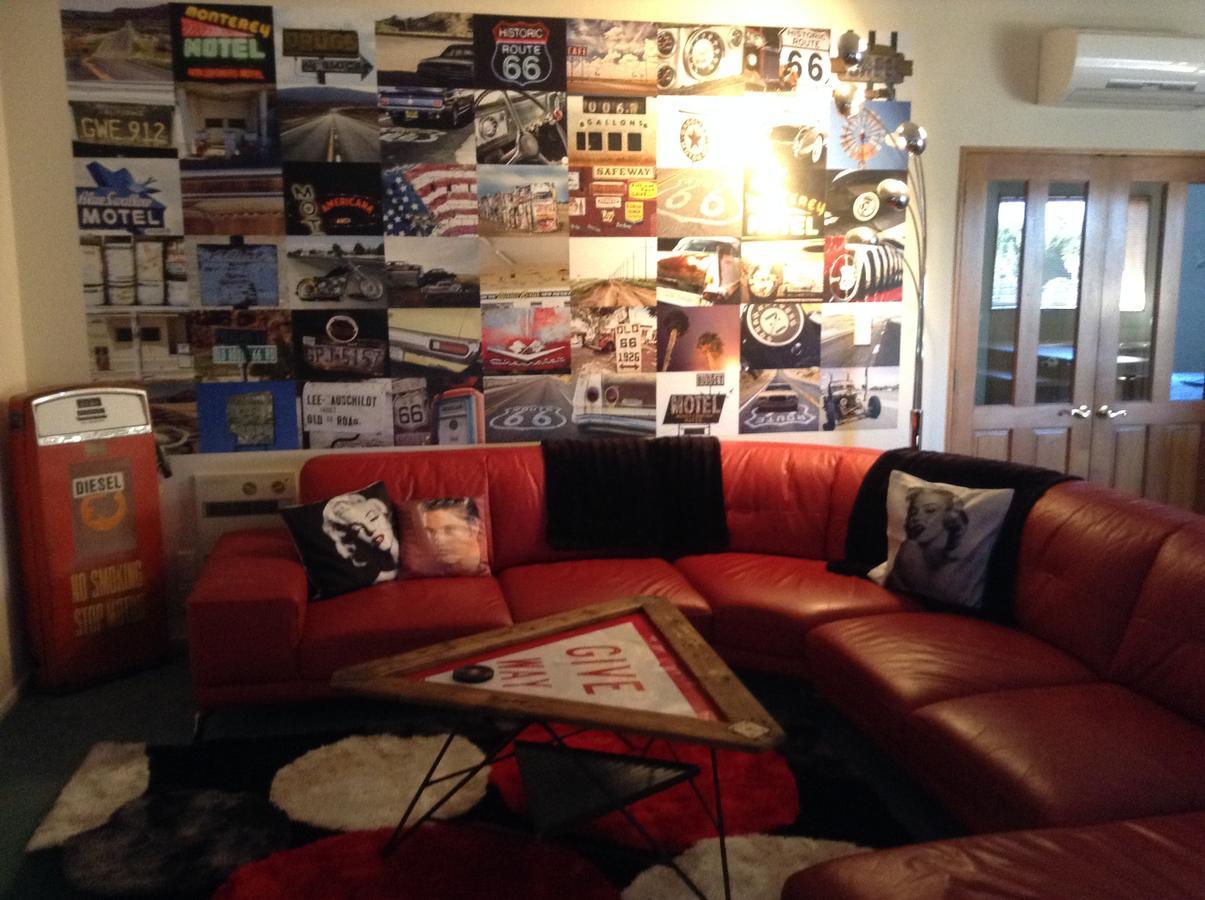 Darfield Bel Air Right On The Main Street Apartamento Exterior foto